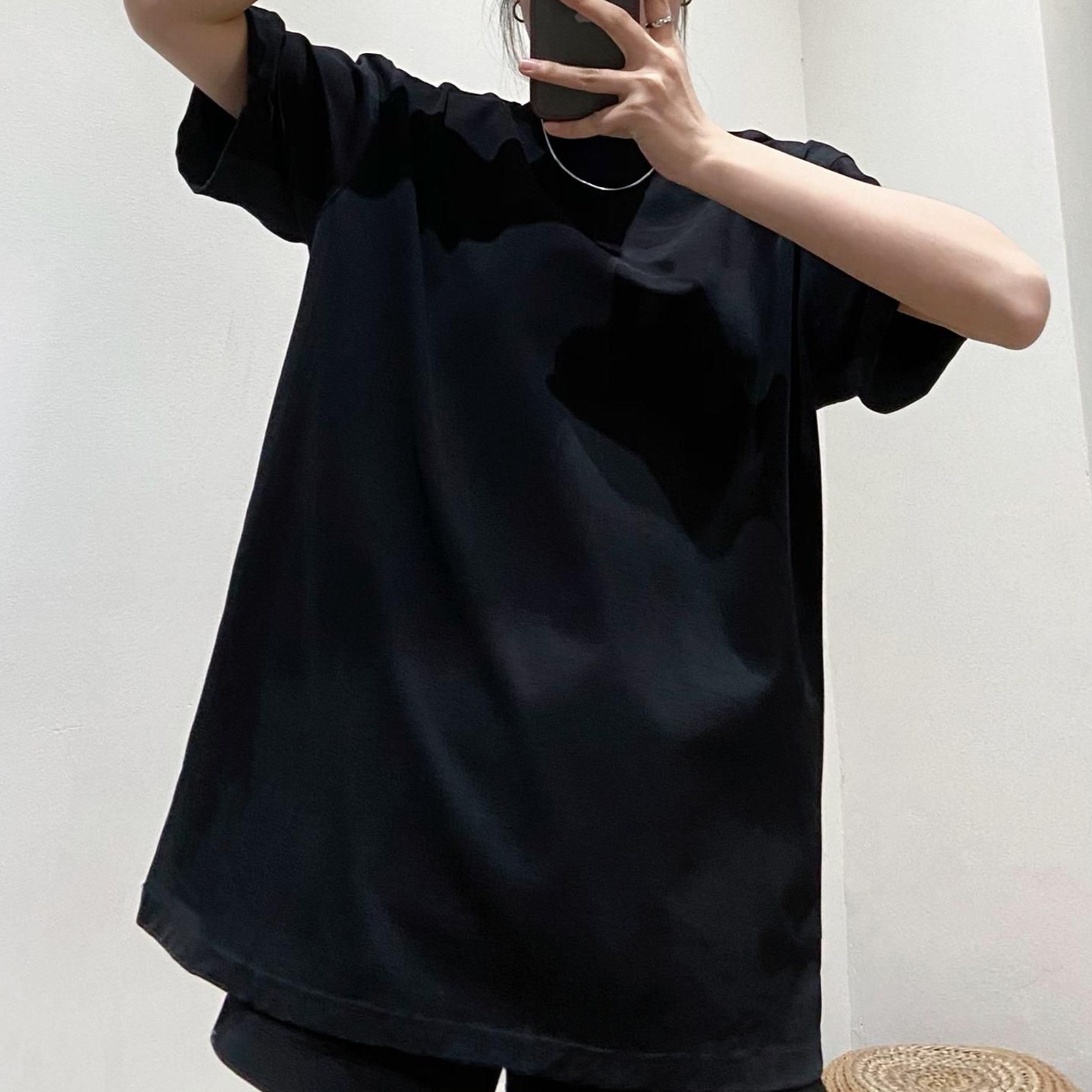 ブラック