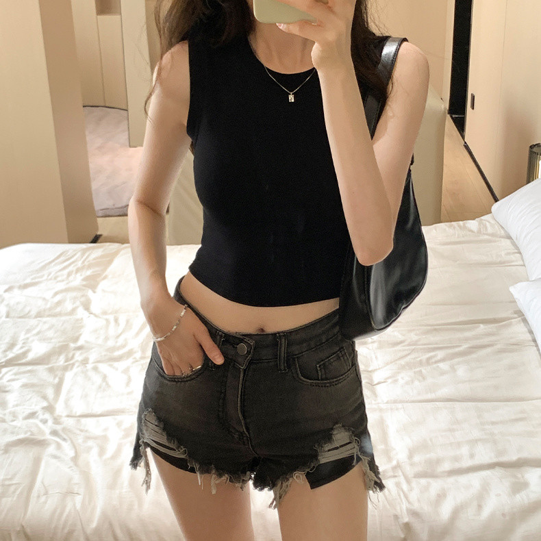 ブラック