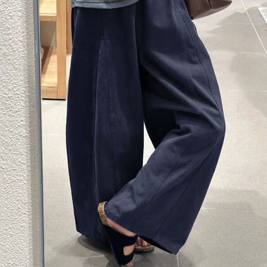 ネイビー